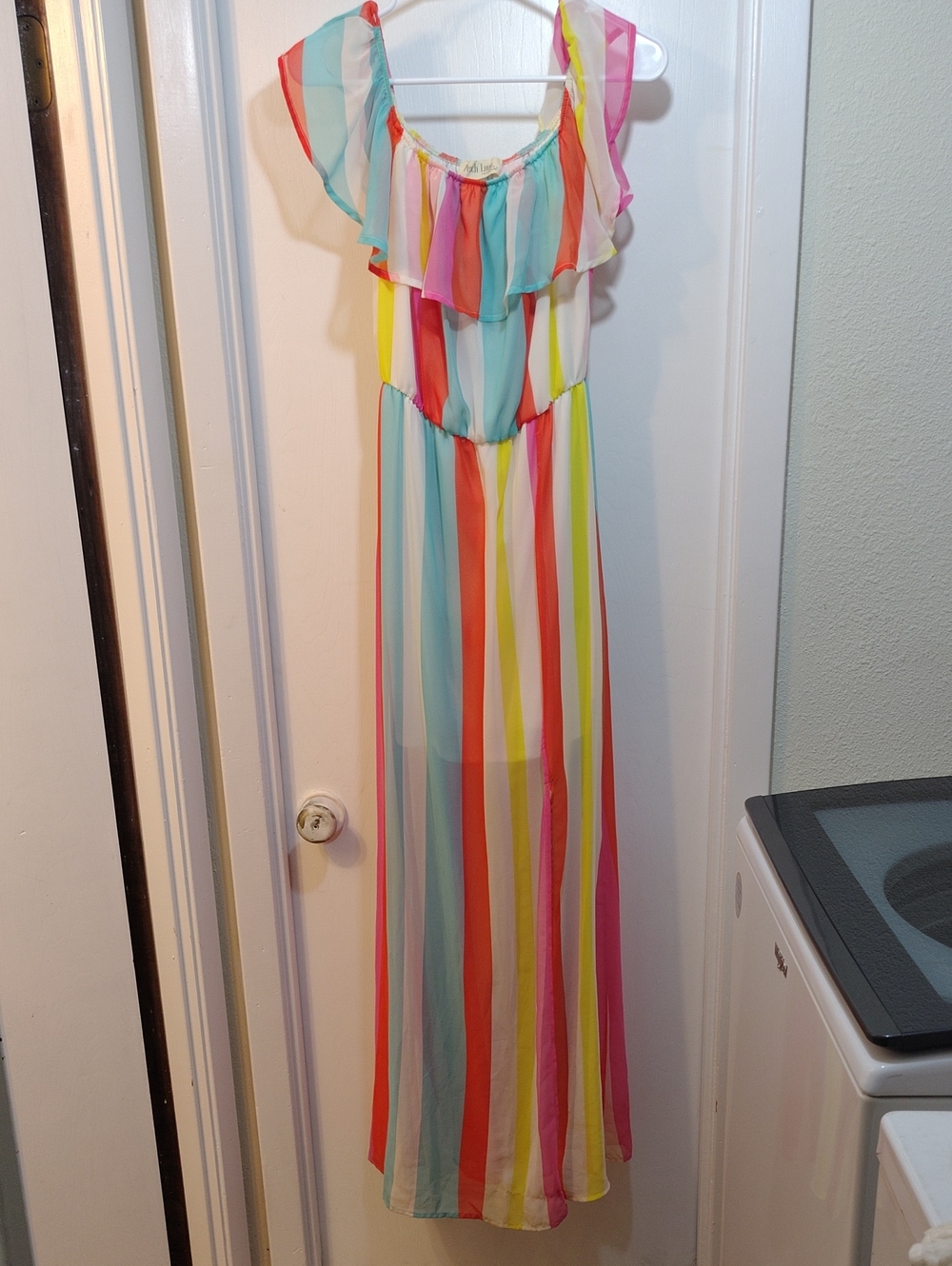 Peach Love California Multicolor Striped Sundress
